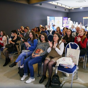 Karapuzov на мероприятии для будущих мам IQ mama meeting