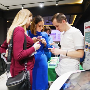 Karapuzov на мероприятии для будущих мам IQ mama meeting