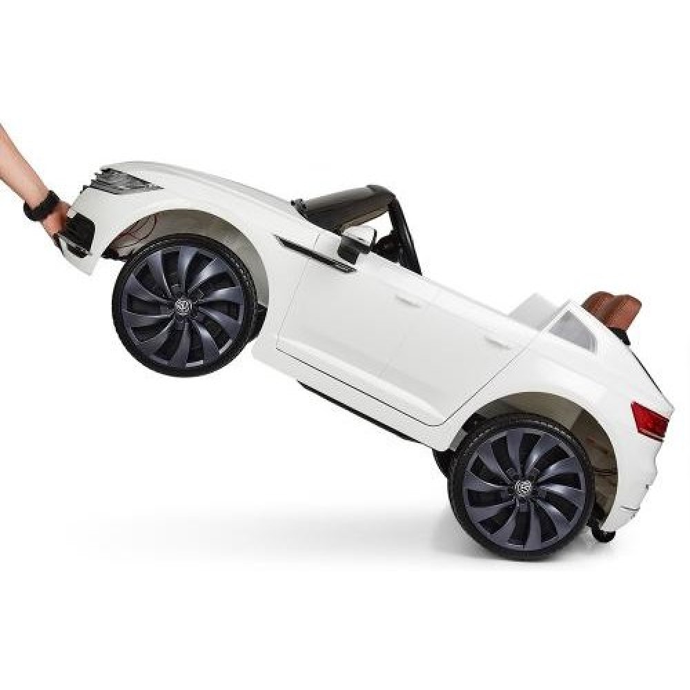 Дитячий електромобіль Volkswagen Arteon M 3993 EBLR-1 білий