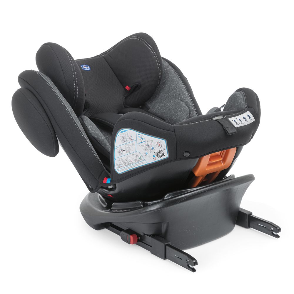 Автокресло Chicco Unico Plus Black (79715.50) Автокресло Chicco Unico Plus Black (79715.50)