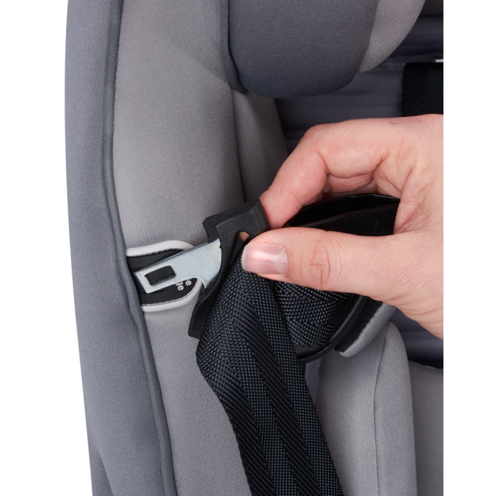 Автокресло Evenflo Evolve Platinum Charcoal Stripe Автокресло Evenflo Evolve Platinum Charcoal Stripe
