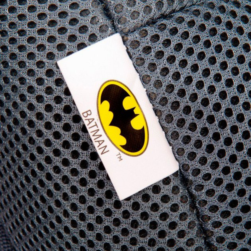 Автокресло KidsEmbrace DC Comics Batman (КидсЭмбранс)