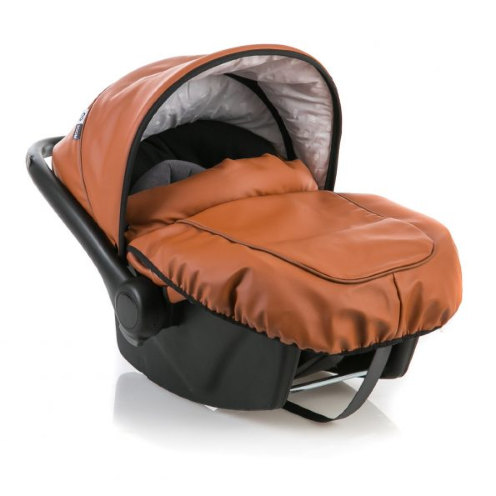 Автокрісло Mioobaby Zoom Cinnamon
