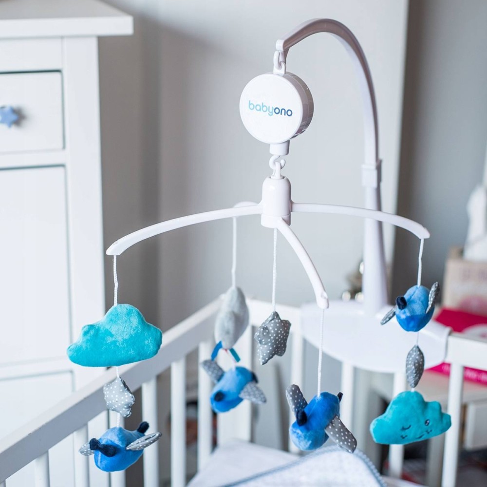 Мобиль BabyOno Облака и самолетики (627)