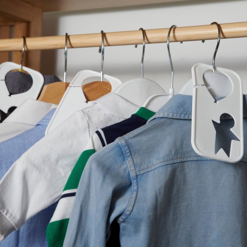 Ароматизатор для одягу та білизни Chicco Sensitive 3 шт. (10105.00)