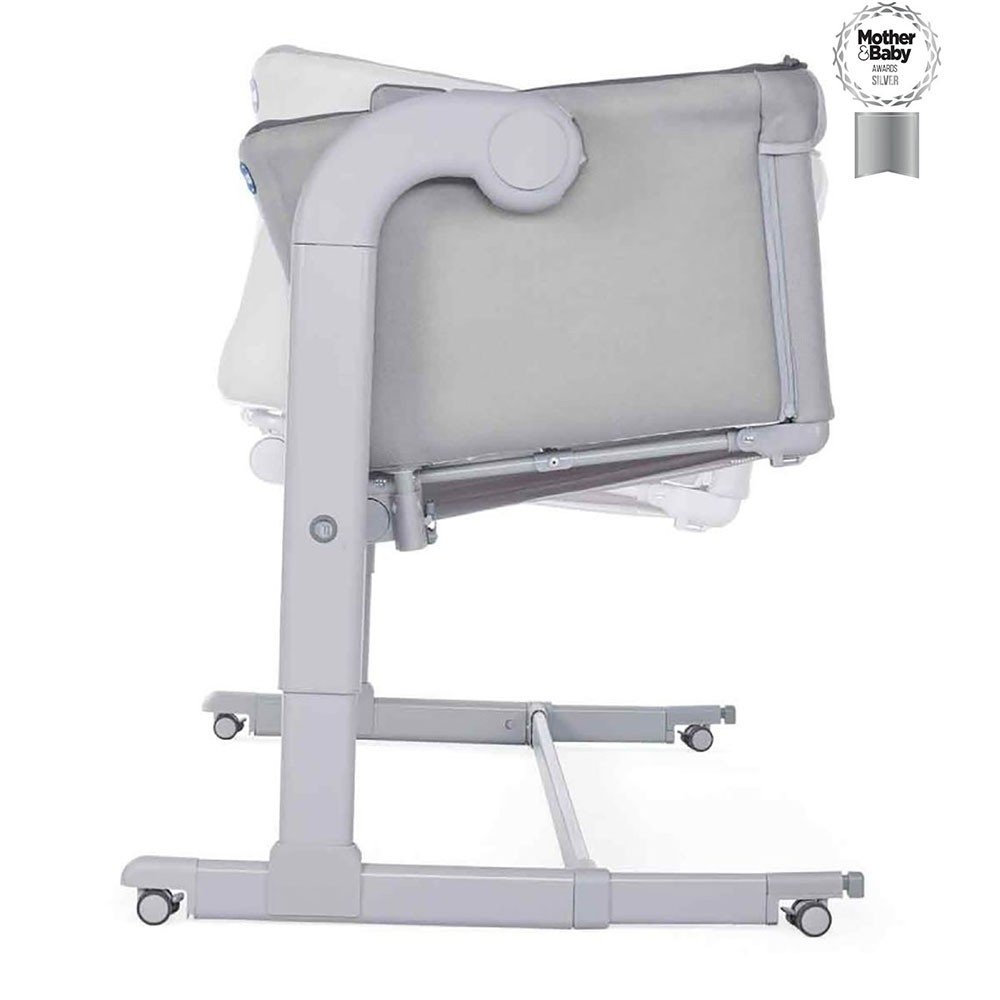 Chicco Next2Me Magic - детская приставная кроватка с режимом укачивания • Серый (79584.19) Chicco Next2Me Magic - детская приставная кроватка с режимом укачивания • Серый (79584.19)