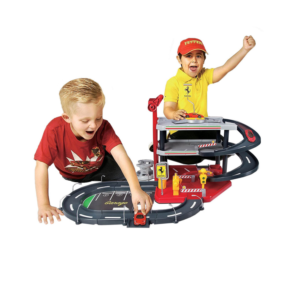 Bburago Ferrari Гараж (3 уровня) - игровой набор (18-31204) Bburago Ferrari Гараж (3 уровня) - игровой набор (18-31204)