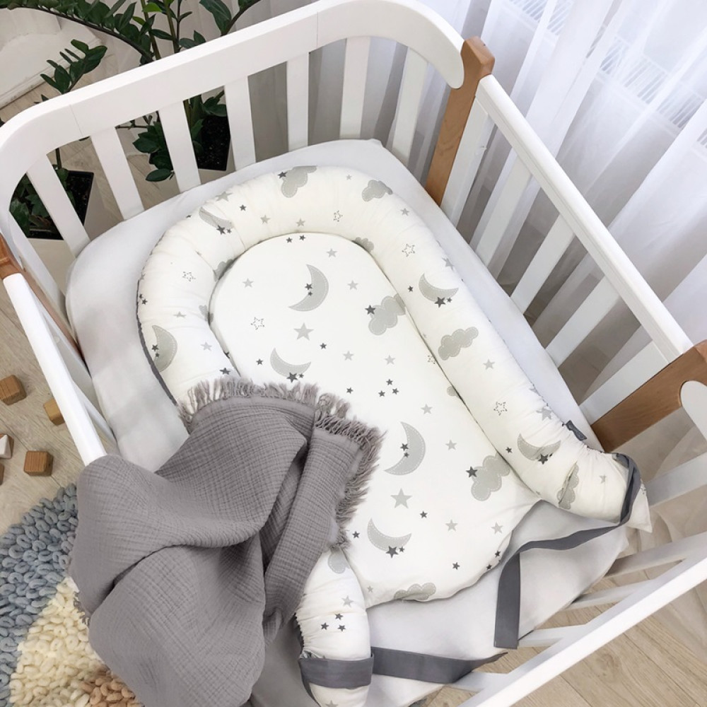 Кокон Маленька Соня Baby Design Сірі хмари з місяцем (5019487)