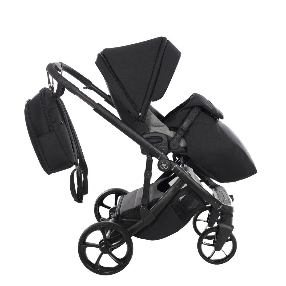 Коляска 2 в 1 Junama Termo V3 Black 06 (JT-BL-06)