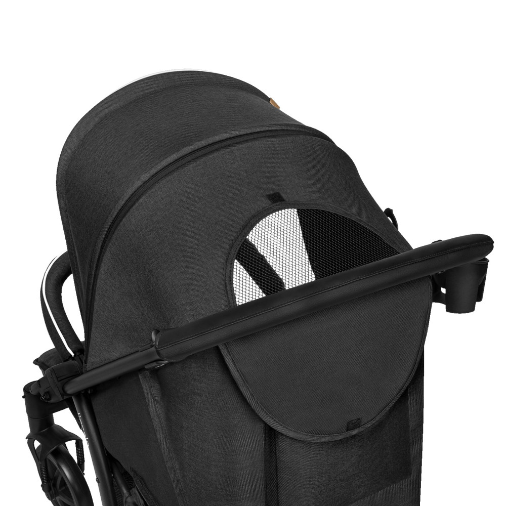 Прогулочная коляска Lionelo Annet Plus Black Carbon Прогулочная коляска Lionelo Annet Plus Black Carbon