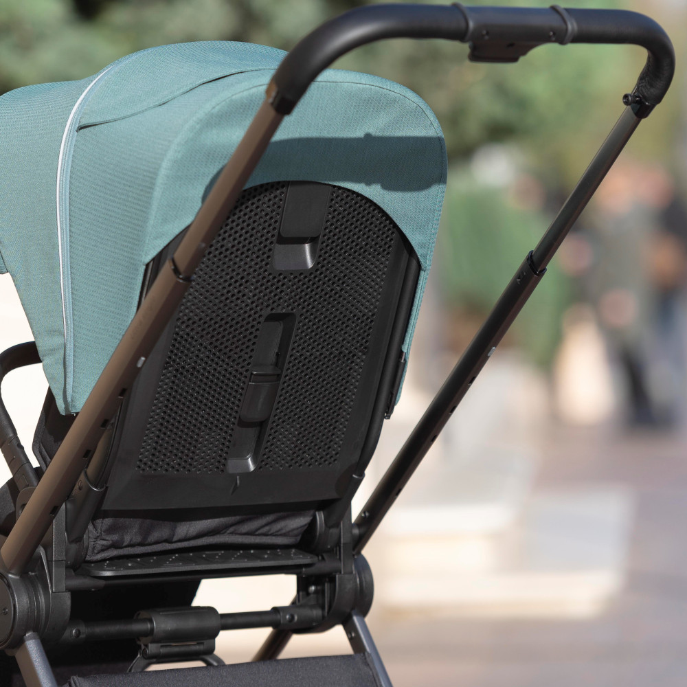 Carrello Ultra CRL-5525 - прогулочная коляска с реверсивным блоком (сиденье устанавливается лицом к маме), регулируется высота капюшона, компактно складывается • Avocado Green