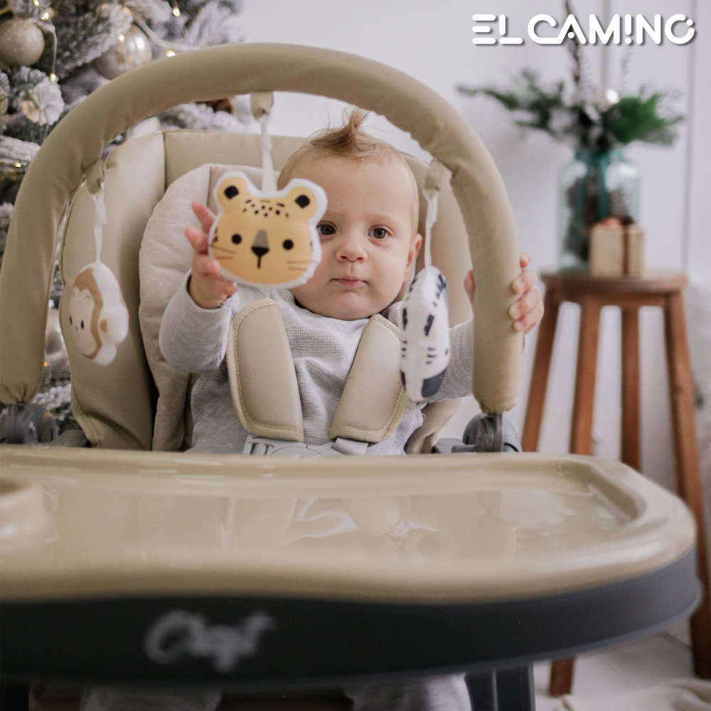 El Camino Craft ME 1115-W - стільчик для годування (2 колеса на задніх ніжках, чохол з екошкіри, захист від сповзання) • Beige El Camino Craft ME 1115-W - стільчик для годування (2 колеса на задніх ніжках, чохол з екошкіри, захист від сповзання) • Beige