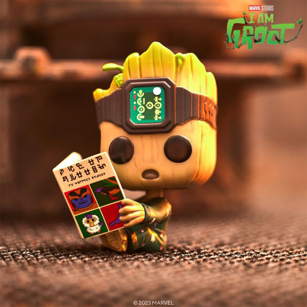 Игровая фигурка Funko Pop! - Грут с книгой (70651)