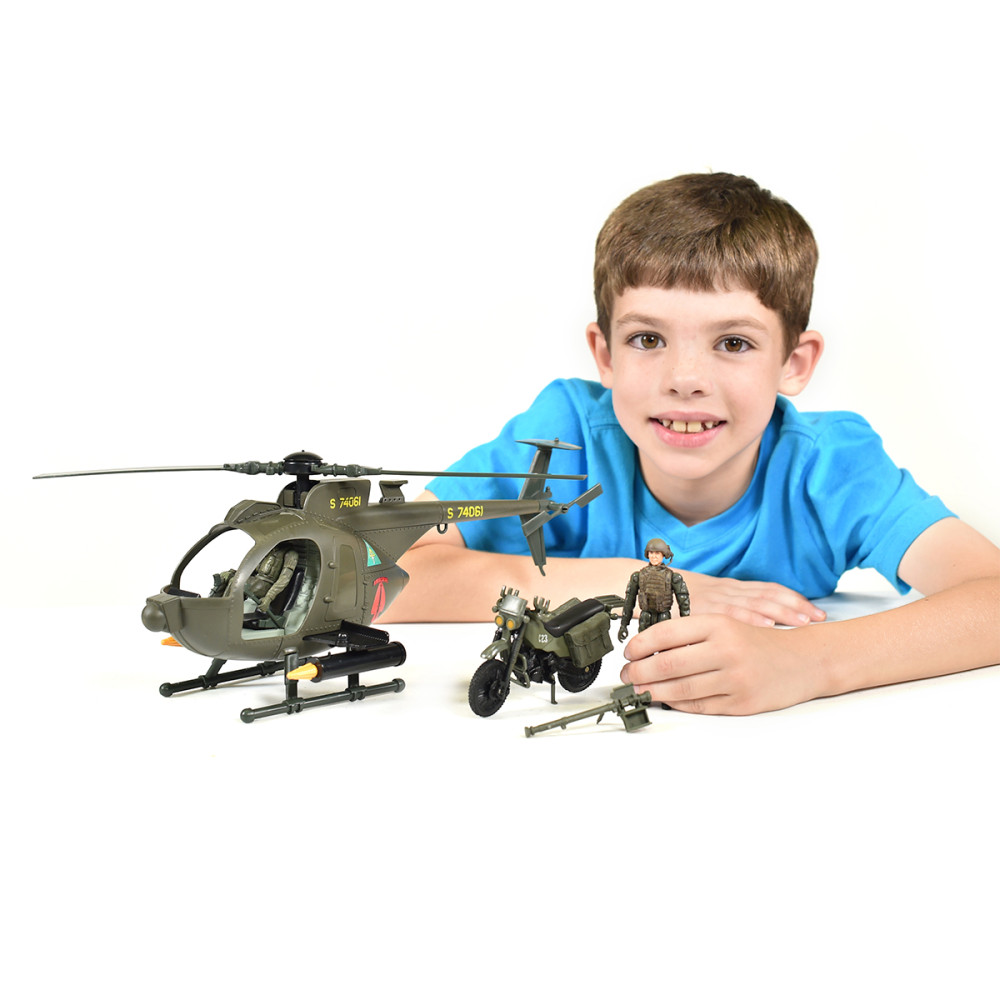 Игровой набор Elite Force - Многофункциональный вертолет MH-6 (101860) Игровой набор Elite Force - Многофункциональный вертолет MH-6 (101860)