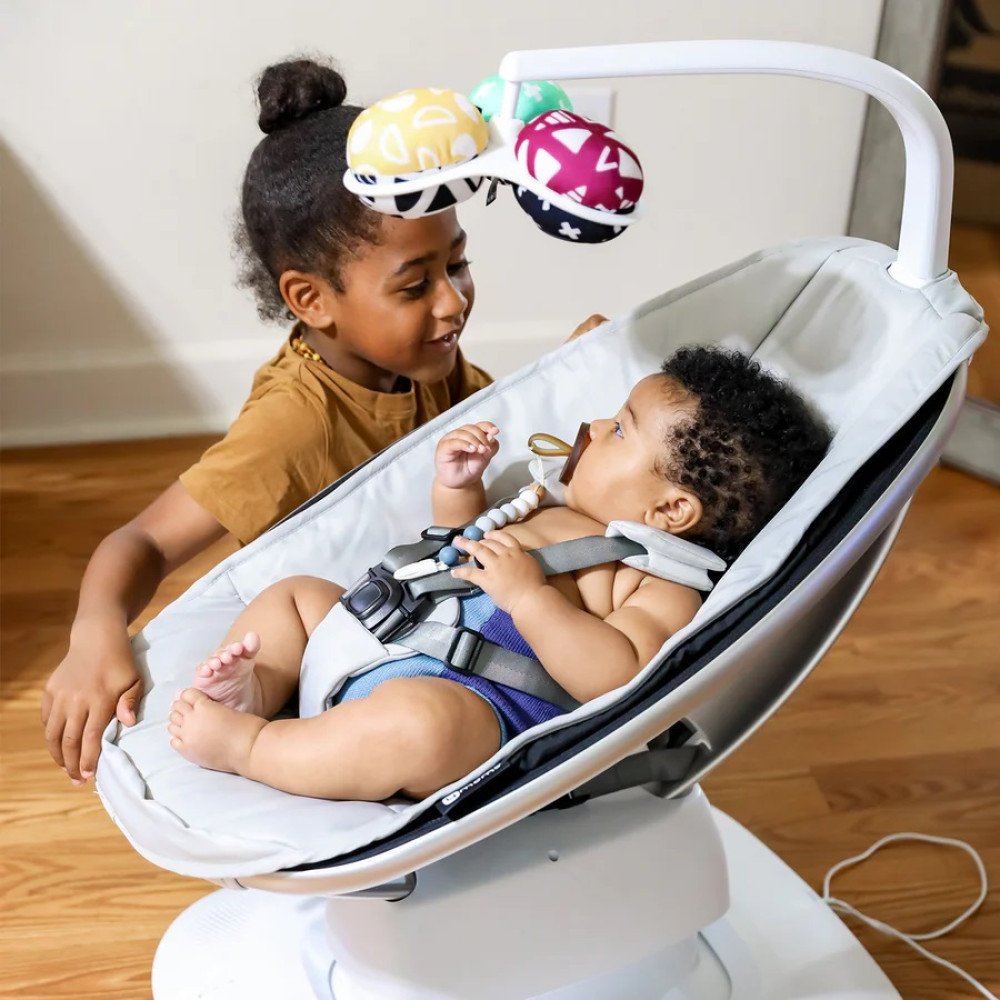 Кресло-качалка 4Moms MamaRoo 5.0 Gray Classic