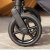 Carrello Omega CRL-6530/1 - детская коляска 2 в 1, всесезонная коляска с фонариком LED • Perfect Green