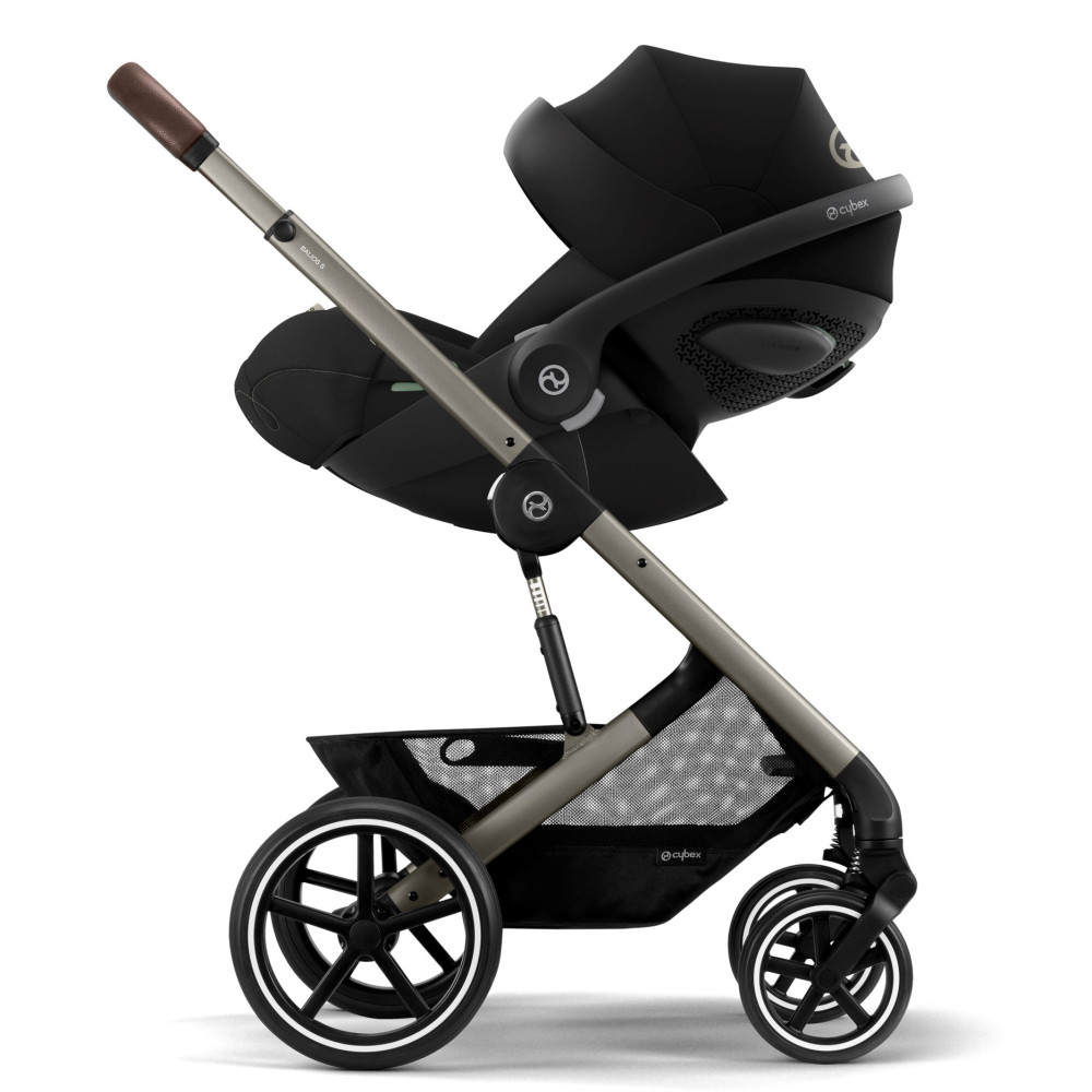 Cybex Cloud G i-Size - автокрісло для немовля i-Size (автолюлька), легке, розкладається до лежачого положення (40 - 87 см) • Moon Black (Comfort) Cybex Cloud G i-Size - автокрісло для немовля i-Size (автолюлька), легке, розкладається до лежачого положення (40 - 87 см) • Moon Black (Comfort)