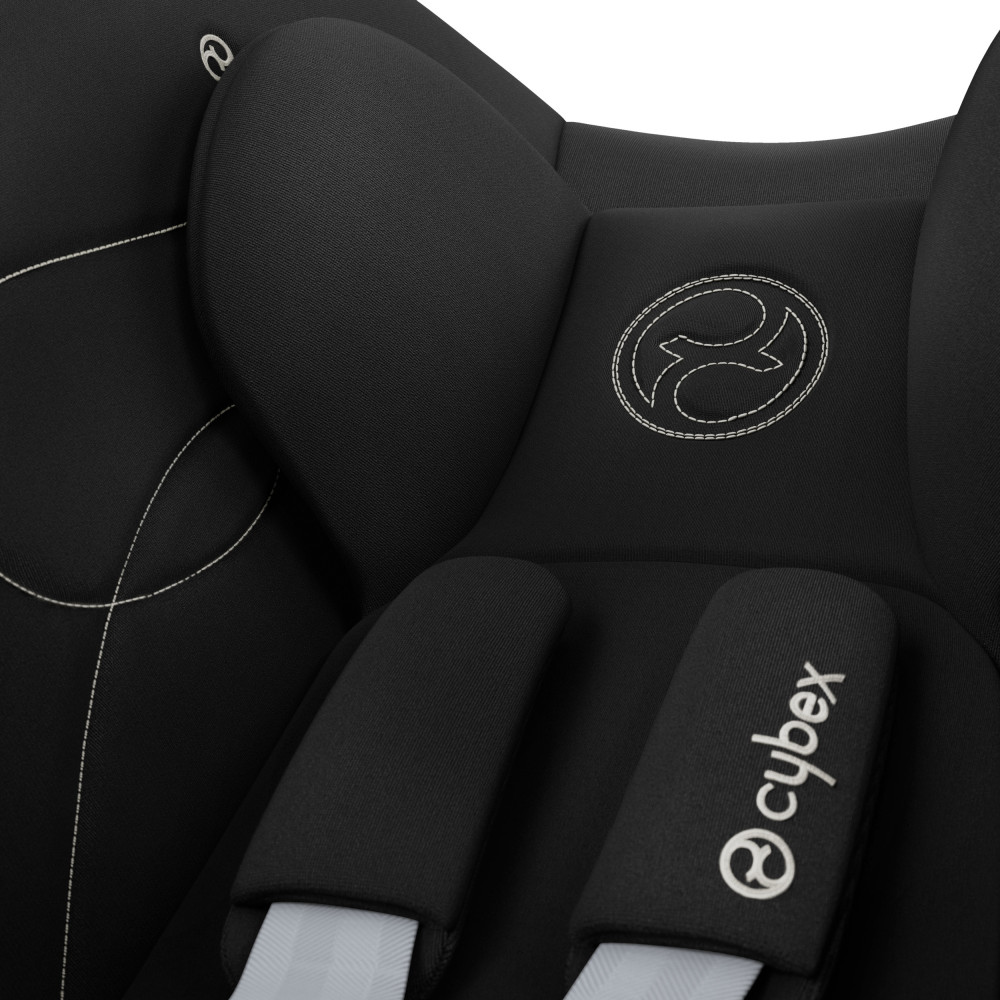 Cybex Cloud G i-Size - автокрісло для немовля i-Size (автолюлька), легке, розкладається до лежачого положення (40 - 87 см) • Moon Black (Comfort) Cybex Cloud G i-Size - автокрісло для немовля i-Size (автолюлька), легке, розкладається до лежачого положення (40 - 87 см) • Moon Black (Comfort)