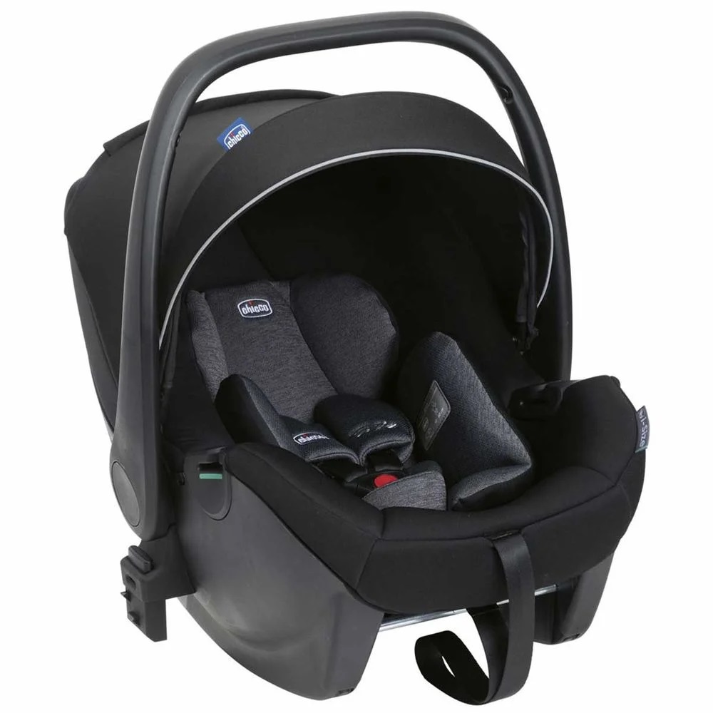 Chicco Kory Air Plus - автокрісло для новонароджених iSize (від 0 до 15 місяців / 40 - 85 см) з функцією Air Technology • Black (87072.72)