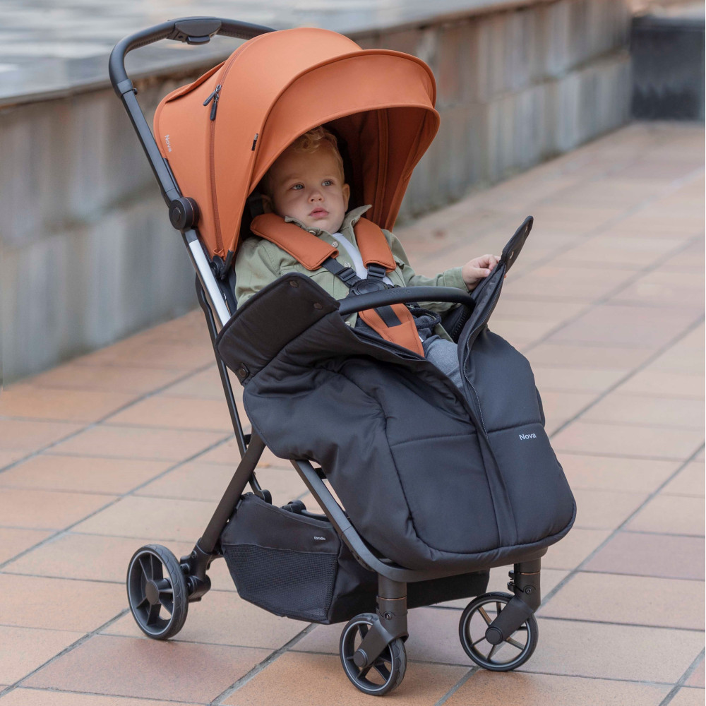 Carrello Nova 2024 CRL-5521 - сучасна прогулянкова коляска з автоматичним складанням, чохол на ніжки з блискавкою • Coral Black
