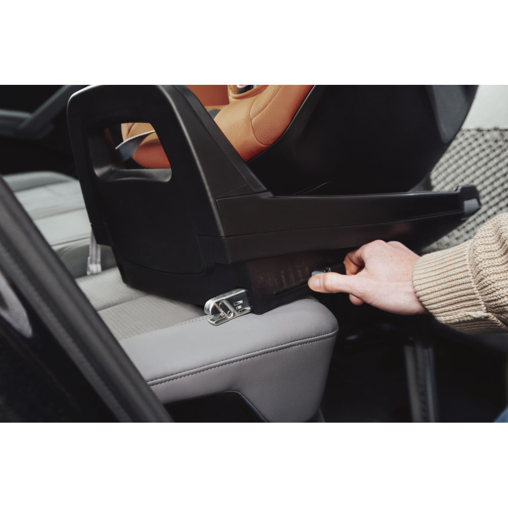 Britax Romer Dualfix 5Z - автокресло для детей (от 3 месяцев до 4 лет / 61 - 105 см) с функцией поворота на 360 градусов, для использования автокресла необходима совместимая база ISOFIX (можно купить отдельно) • Dusty Rose