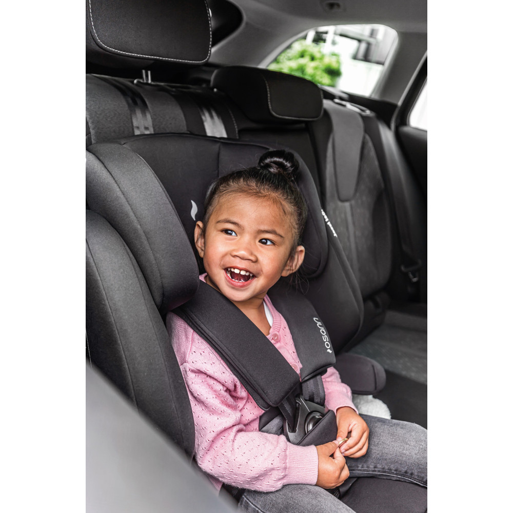 Osann Jazzi Isofix i-Size - дитяче автокрісло (від 9 місяців до 12 років / 76 - 150 см), система кріплення ISOFIX та Top-Tether • Black Osann Jazzi Isofix i-Size - дитяче автокрісло (від 9 місяців до 12 років / 76 - 150 см), система кріплення ISOFIX та Top-Tether • Black