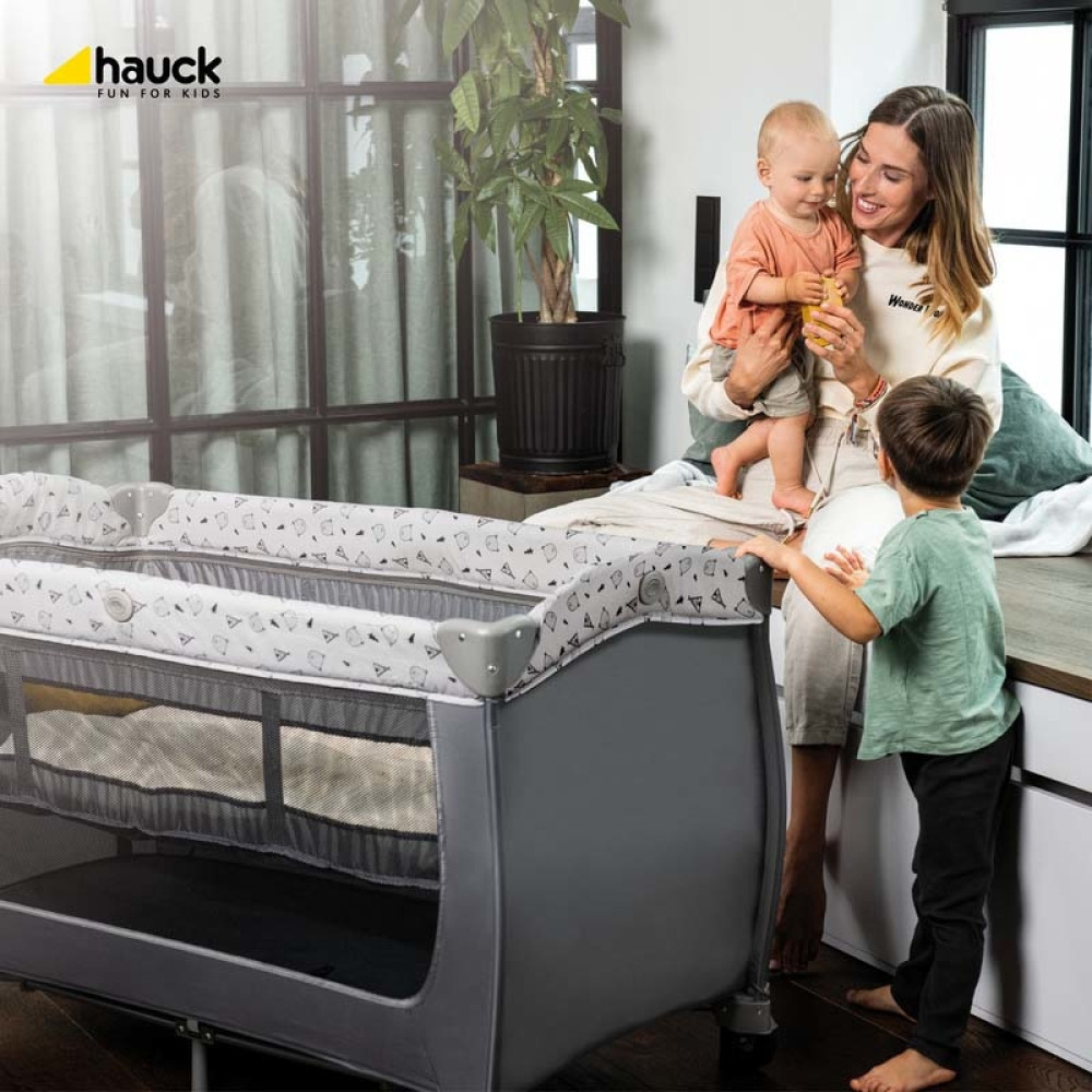 Hauck Sleep N Play - детский манеж-кроватка для путешествий • Nordic Grey