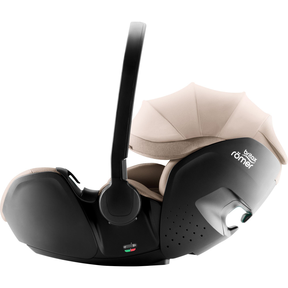 Britax Romer Baby-Safe Pro - автокресло для новорожденного, легкое, раскладывается до лежачего положения (от рождения до 15 месяцев / 40 - 85 см) с поворотной базой ISOFIX Vario Base 5Z • Style Teak