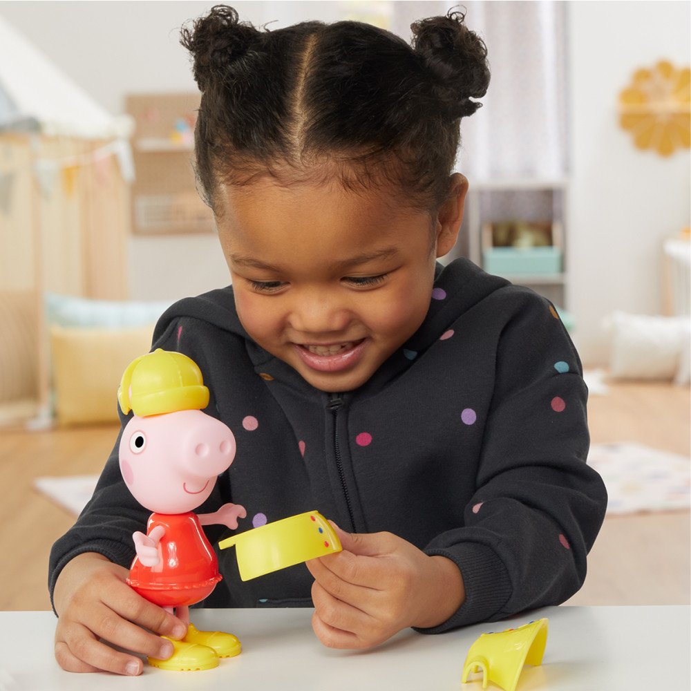 Игровой набор Peppa Figurines Модное приключение - Одень Пеппу (G0331) Игровой набор Peppa Figurines Модное приключение - Одень Пеппу (G0331)