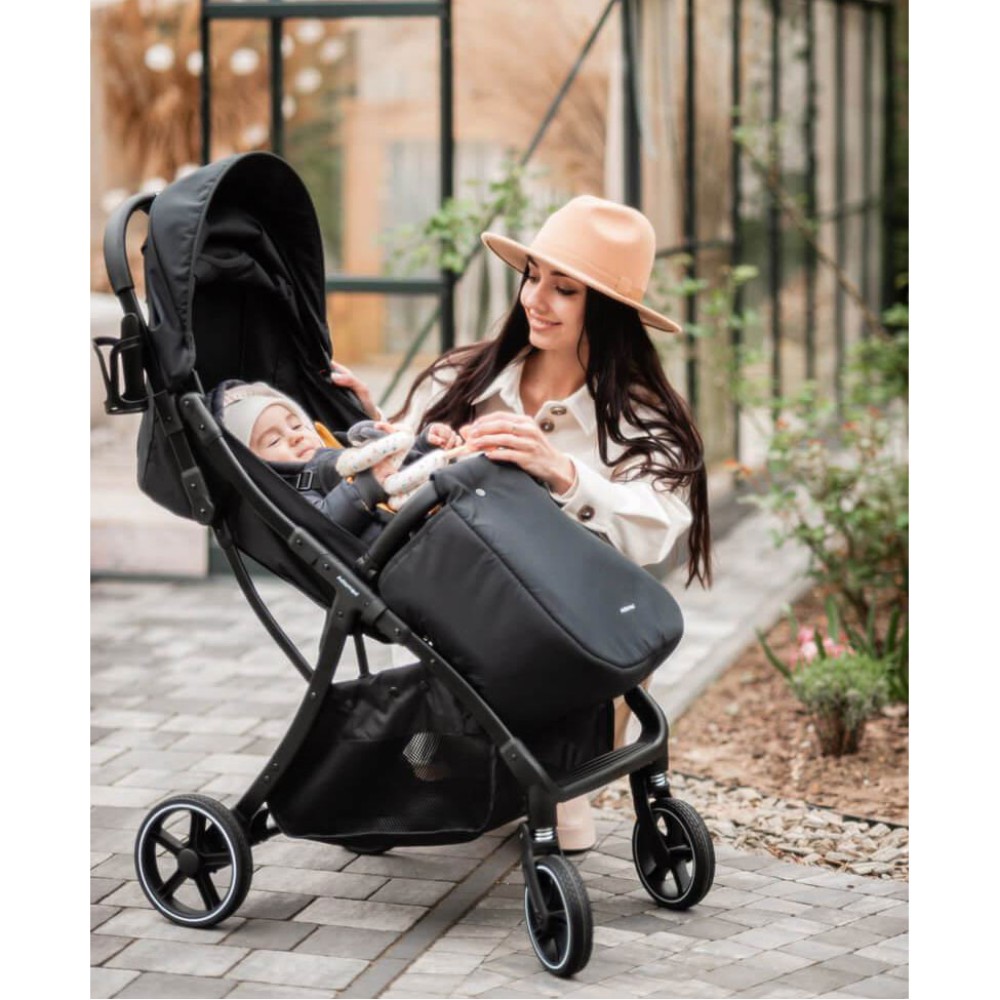 Adamex Tino - прогулянкова коляска, компактне автоскладання, всесезонна • Black