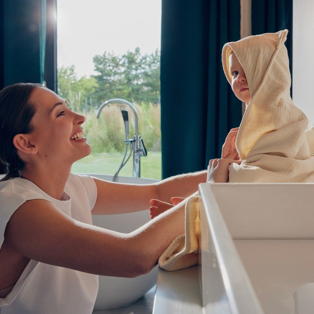Lionelo Muslin - мусліновий рушник з капюшоном для дитини • Green Forest Lionelo Muslin - мусліновий рушник з капюшоном для дитини • Green Forest