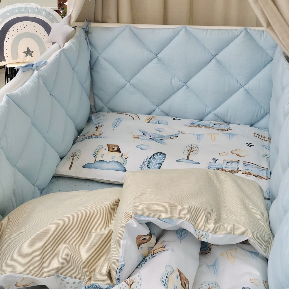 Постільний комплект Маленька Соня Baby Mix Паровозики, 6 предметів, блакитний (0291559)
