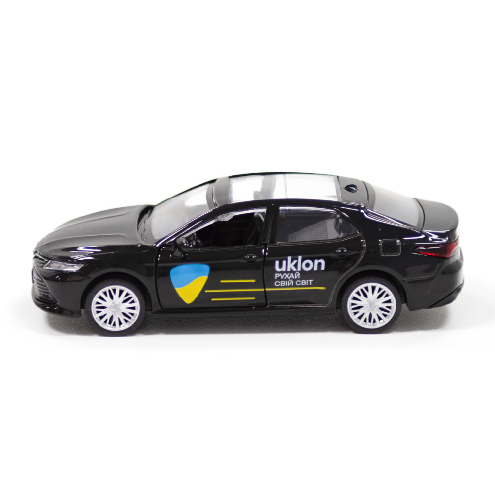 Автомодель TechnoDrive - Toyota Camry Uklon, черный (250292) Автомодель TechnoDrive - Toyota Camry Uklon, черный (250292)