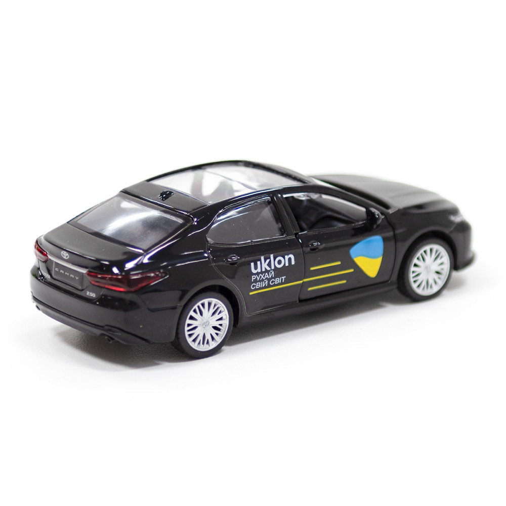 Автомодель TechnoDrive - Toyota Camry Uklon, черный (250292) Автомодель TechnoDrive - Toyota Camry Uklon, черный (250292)