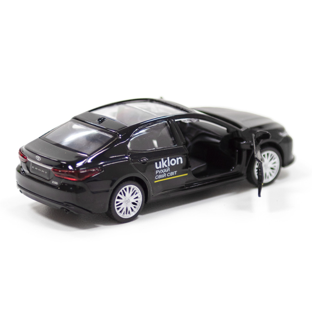 Автомодель TechnoDrive - Toyota Camry Uklon, черный (250292) Автомодель TechnoDrive - Toyota Camry Uklon, черный (250292)