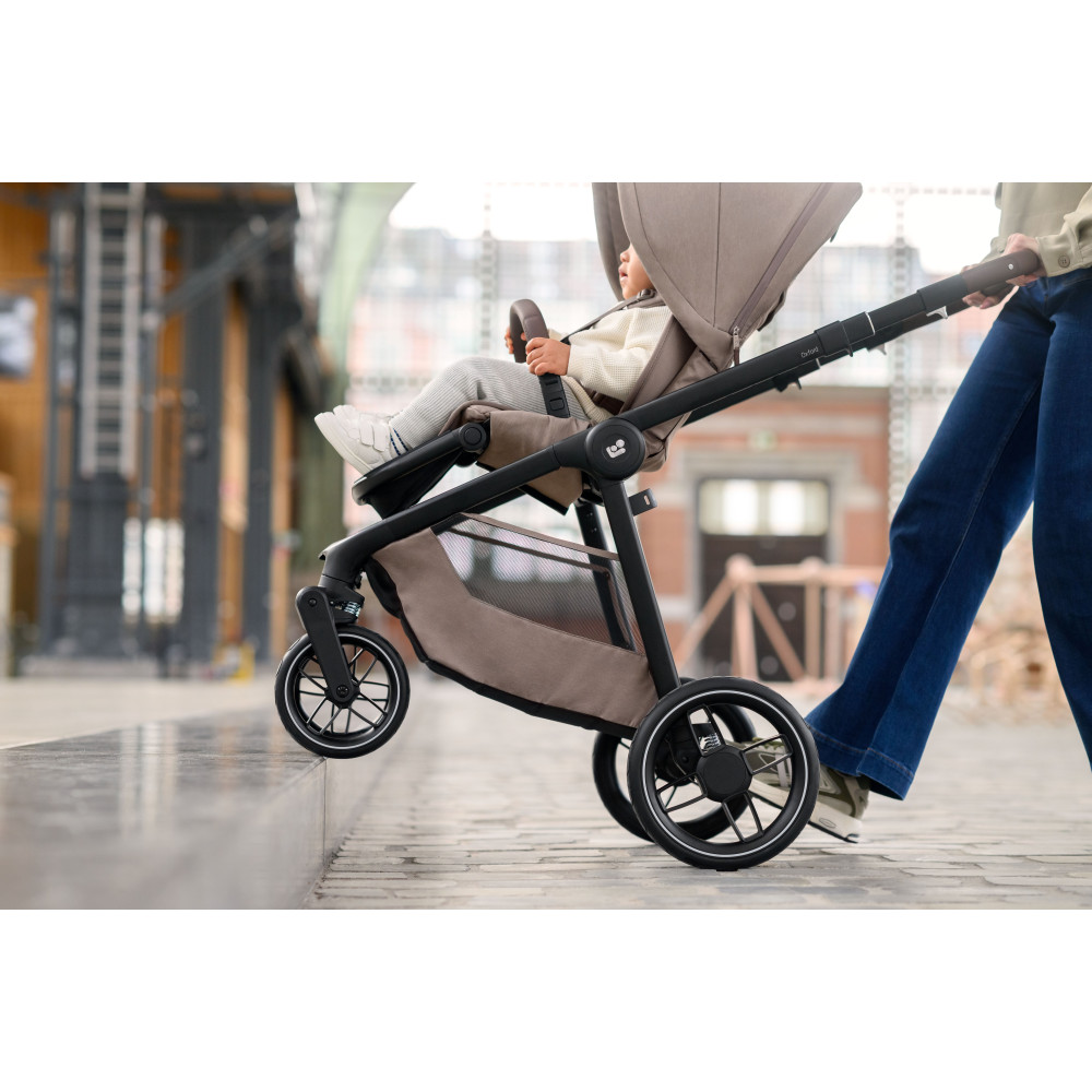 Maxi-Cosi Oxford+ - универсальная коляска 2 в 1, люлька Maxi-Cosi Sense, реверсивный прогулочный блок, мягкая амортизация • Twillic Green Maxi-Cosi Oxford+ - универсальная коляска 2 в 1, люлька Maxi-Cosi Sense, реверсивный прогулочный блок, мягкая амортизация • Twillic Green
