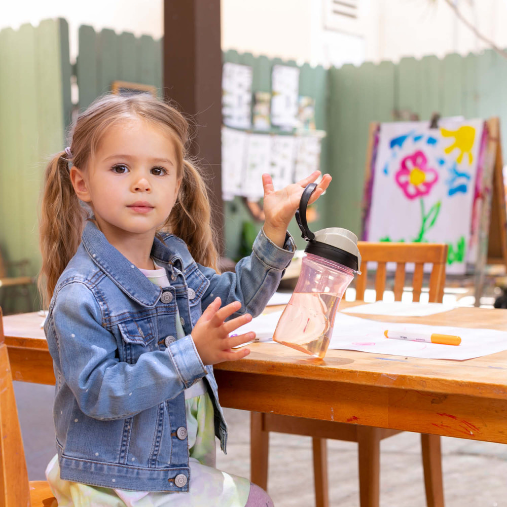 Chicco Kids Cup - поїльник непроливайка, 350 мл • Pink Chicco Kids Cup - поїльник непроливайка, 350 мл • Pink