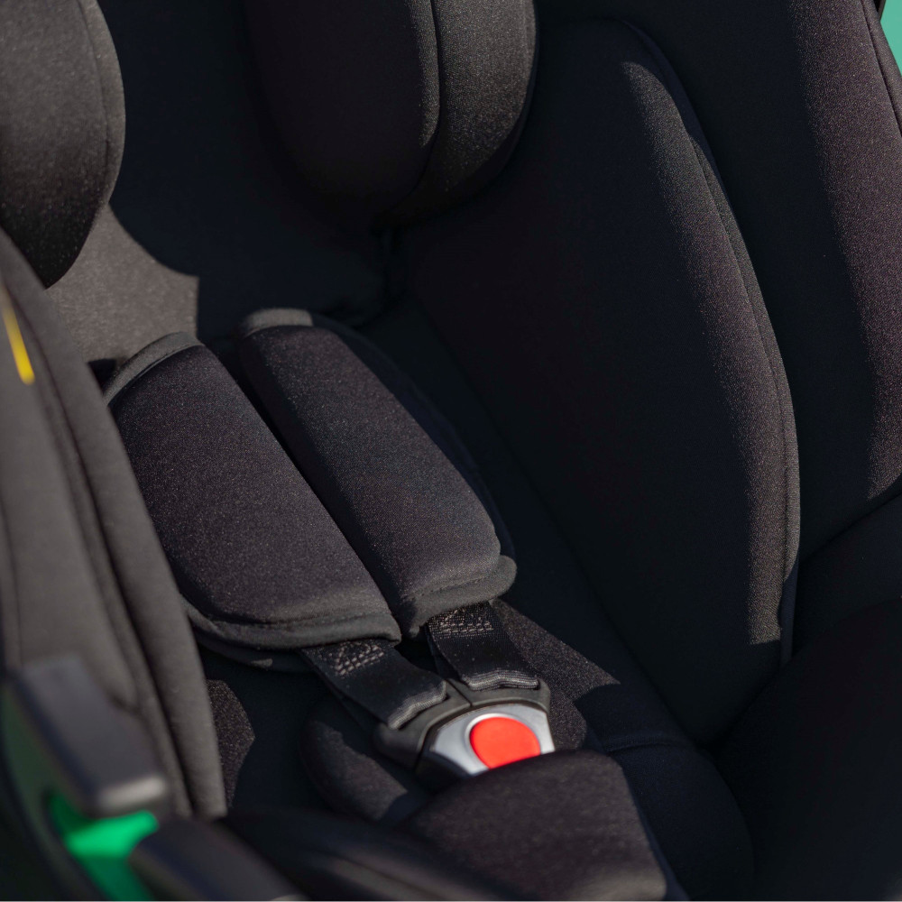 Carrello Vector CRL-6551 - легкая детская коляска 3в1 с регулировкой высоты люльки и прогулочного сиденья, с автокреслом для новорожденного Carrello Nova (0 - 15 месяцев / 40 - 87 см) • Golden Beige
