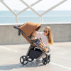 Carrello Bravo 2025 CRL-8512PU - прогулянкова коляска з великими гумовими колесами, всесезонний візок, захист від сповзання, ручка регулюється по висоті, зручна система складання • Mango Orange