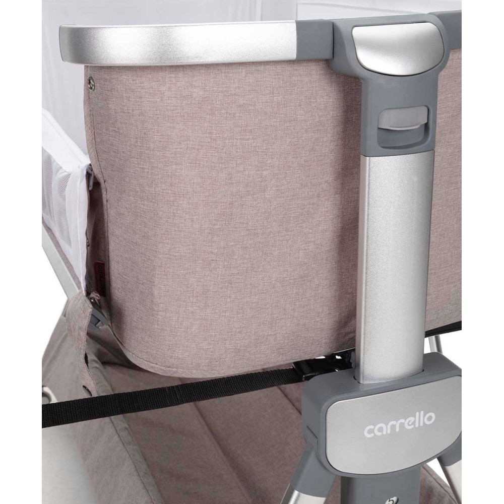 Carrello Aria CRL-16402 - детская приставная кроватка 2в1 от рождения (4 колеса, регулировка по высоте, большая корзина для вещей) • Silver Grey