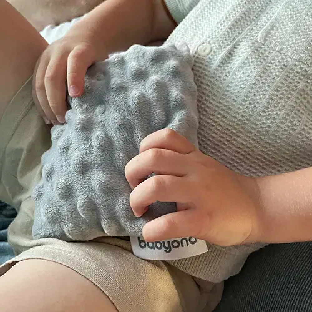 Грілка з кісточок вишні та ароматом лаванди BabyOno Сірий (796/02)