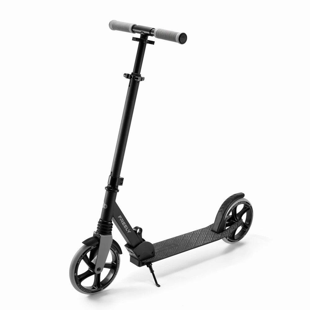 Kinderkraft Freely - дитячий складний самокат • Black (KRFREE00BLK0000)