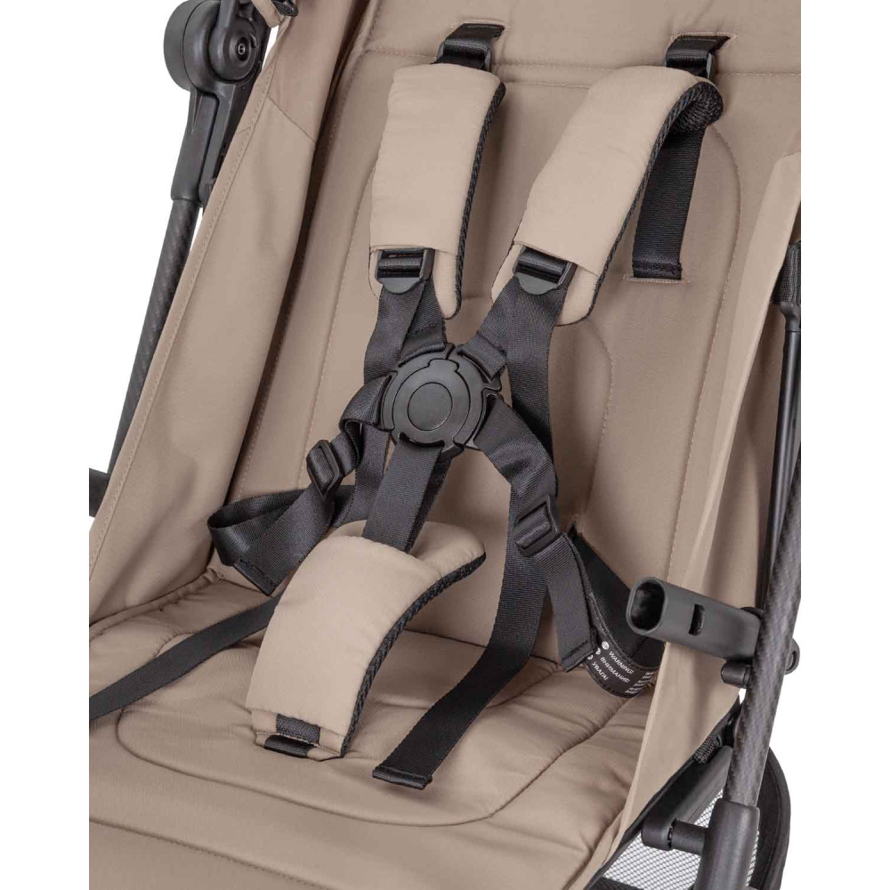 Carrello Evo CRL-5533 - легкая прогулочная коляска для путешествий, размер ручной клади, карбоновая рама • Parchment Beige