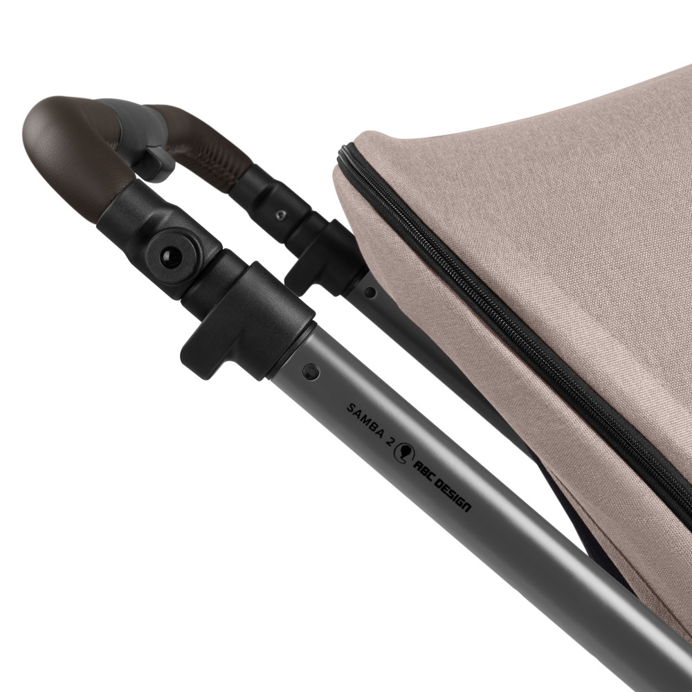 ABC Design Samba 2 - прогулочная коляска для путешествий, система безопасности HappyBelt, удобное складывание FlexiFold, большой корзина • Camel