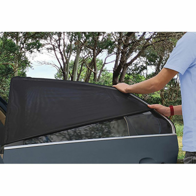 Универсальная шторка от солнца DreamBaby Fitover