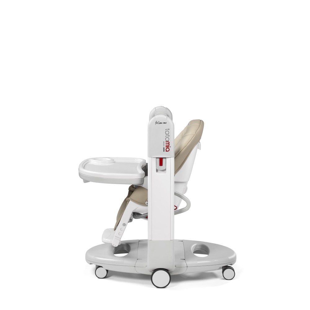 Peg Perego Tatamia Follow Me - стільчик для годування, шезлонг для новонароджених, крісло-гойдалка (регулювання по висоті, нахил спинки, регулювання підніжки), чохол з екошкіри • Astral (бежевий)