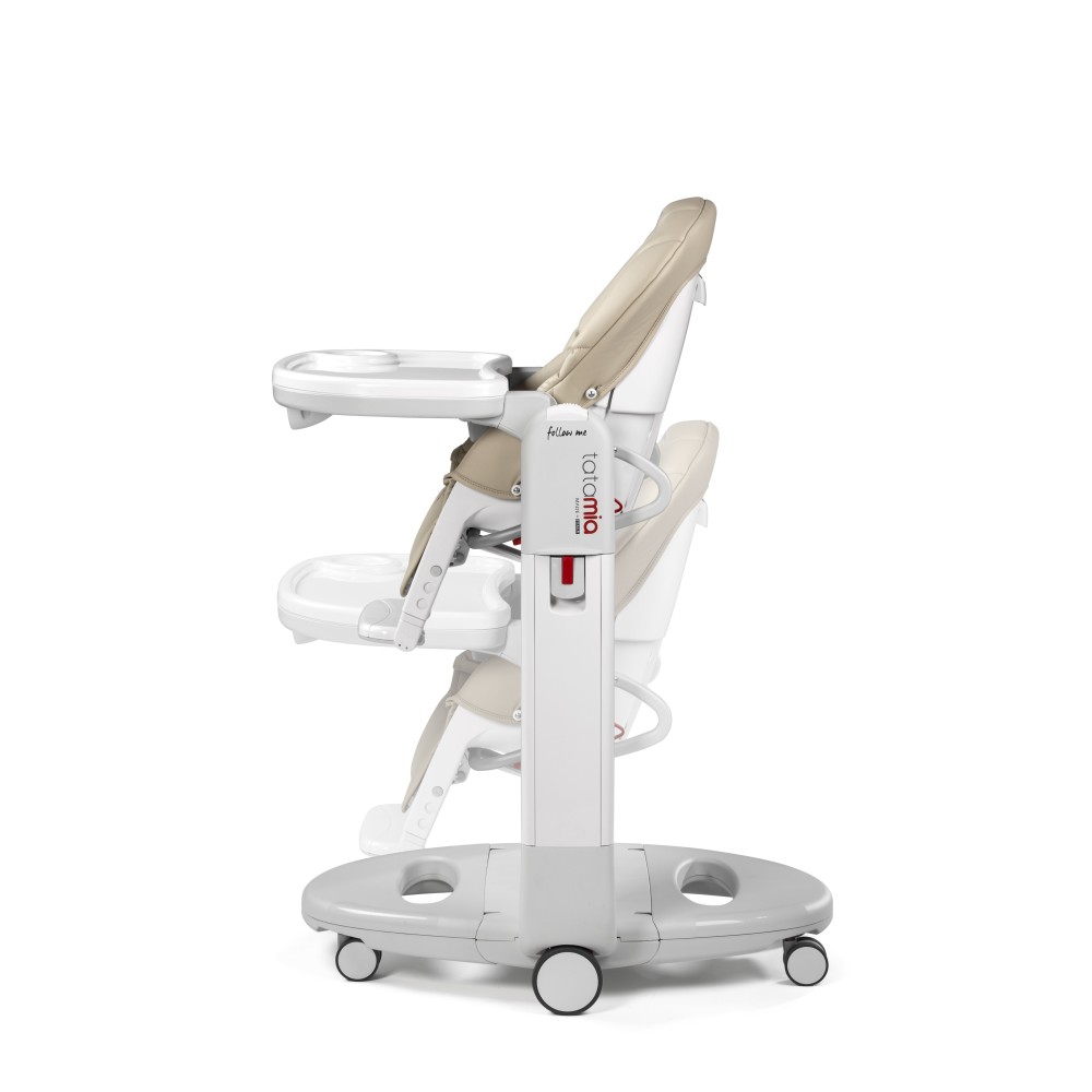 Peg Perego Tatamia Follow Me - стільчик для годування, шезлонг для новонароджених, крісло-гойдалка (регулювання по висоті, нахил спинки, регулювання підніжки), чохол з екошкіри • Astral (бежевий)