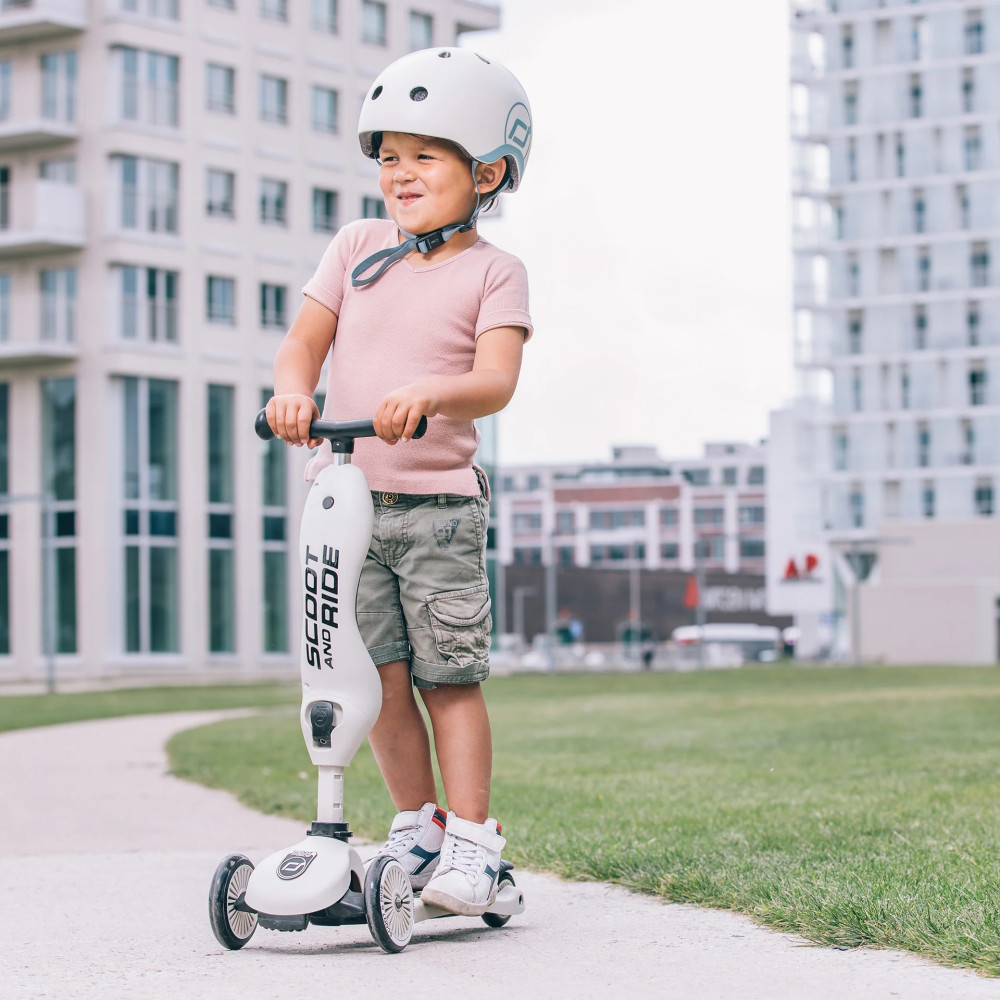Scoot&Ride Highwaykick 1 - дитячий самокат-біговел 2в1 (1-5 років / 82–118 см), триколісний, регульоване сидіння • Ash (SR-160629-ASH) Scoot&Ride Highwaykick 1 - дитячий самокат-біговел 2в1 (1-5 років / 82–118 см), триколісний, регульоване сидіння • Ash (SR-160629-ASH)