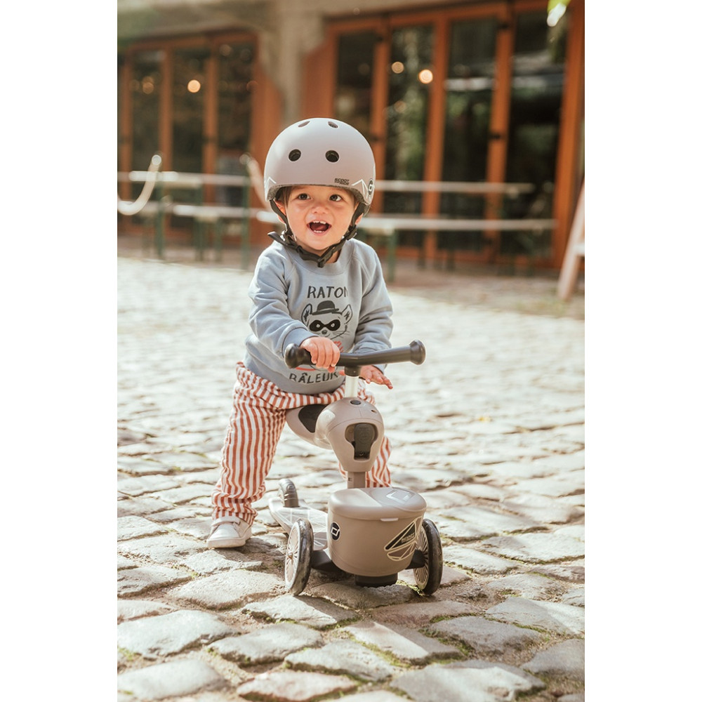 Scoot&Ride Highwaykick 1 Lifestyle - дитячий самокат-біговел 2в1 (1-5 років/ 82–118 см), триколісний, регульоване сидіння, кошик для іграшок • Brownlines (SR-210621-BROWNLINES)
