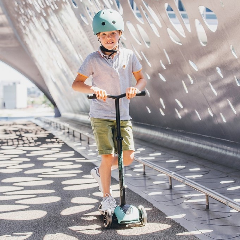 Scoot&Ride Highwaykick-5 - дитячий триколісний самокат (від 5 років / 118-180 см / до 80 кг), колеса LED • Forest (SR-190117-FOREST)